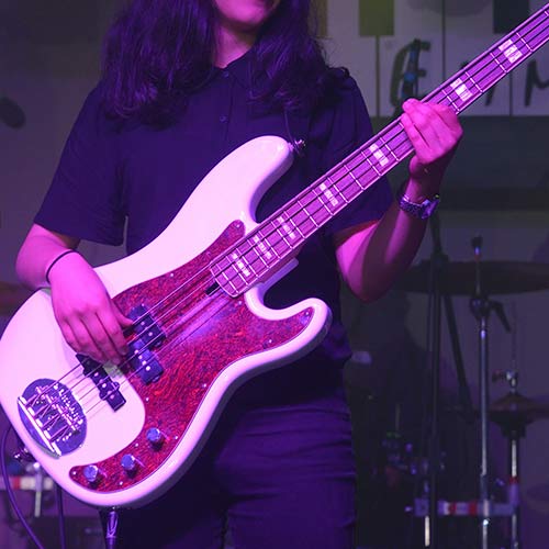Bajo 1